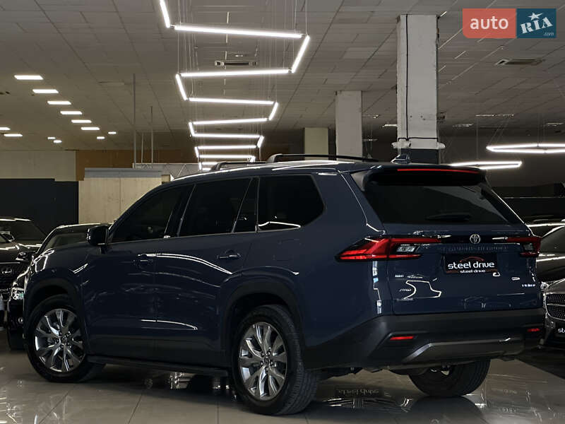 Позашляховик / Кросовер Toyota Grand Highlander 2024 в Миколаєві