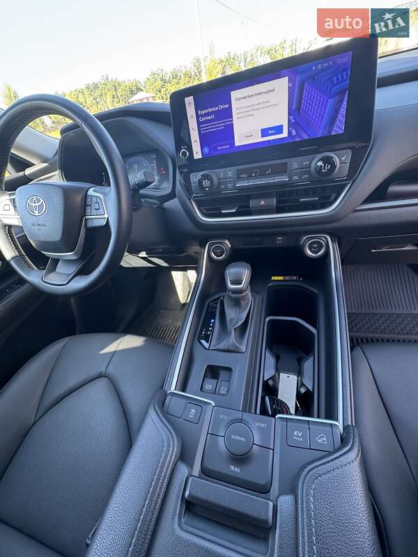 Внедорожник / Кроссовер Toyota Grand Highlander 2023 в Киеве