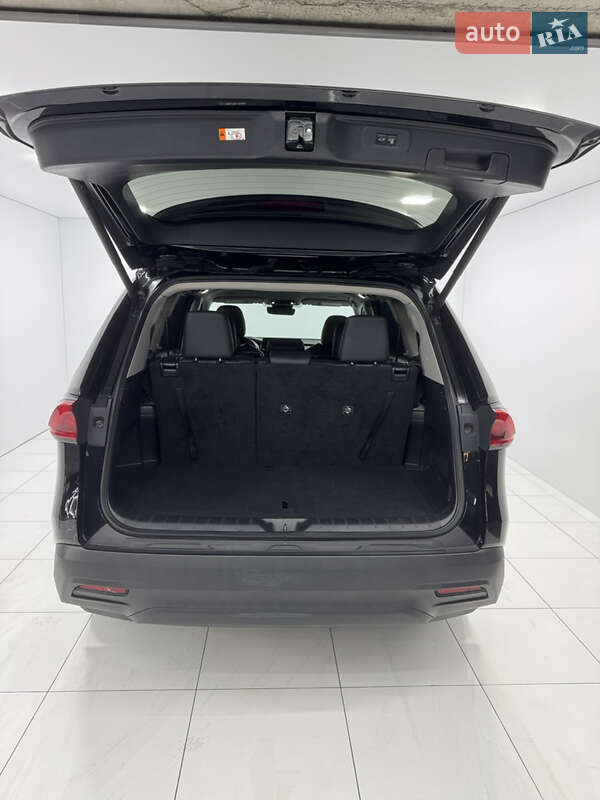 Внедорожник / Кроссовер Toyota Grand Highlander 2023 в Одессе фото 37 Внедорожник / Кроссовер Toyota Grand Highlander 2023 в Одессе