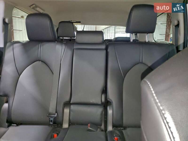 Внедорожник / Кроссовер Toyota Grand Highlander 2024 в Полтаве фото 10 Внедорожник / Кроссовер Toyota Grand Highlander 2024 в Полтаве
