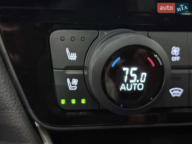 Внедорожник / Кроссовер Toyota Grand Highlander 2024 в Одессе