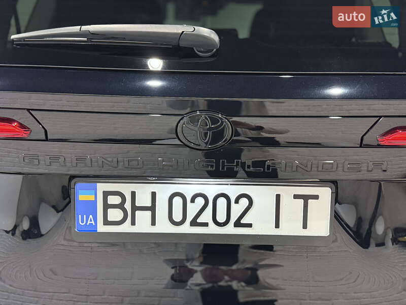Внедорожник / Кроссовер Toyota Grand Highlander 2024 в Одессе