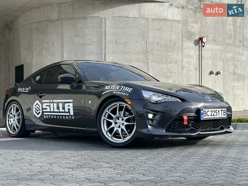 Купе Toyota GT 86 2016 в Львові