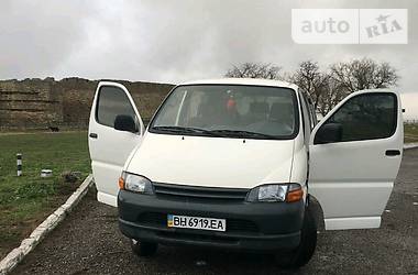 Мінівен Toyota Hiace 2003 в Білгороді-Дністровському