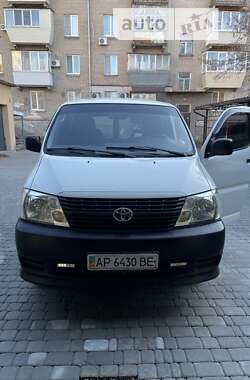 Универсал Toyota Hiace 2007 в Запорожье