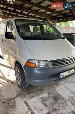 Мінівен Toyota Hiace 2002 в Боровій