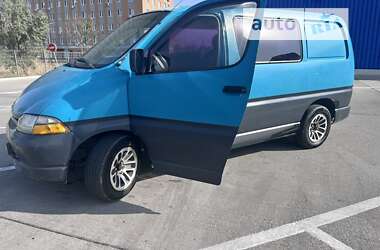 Мінівен Toyota Hiace 1995 в Одесі