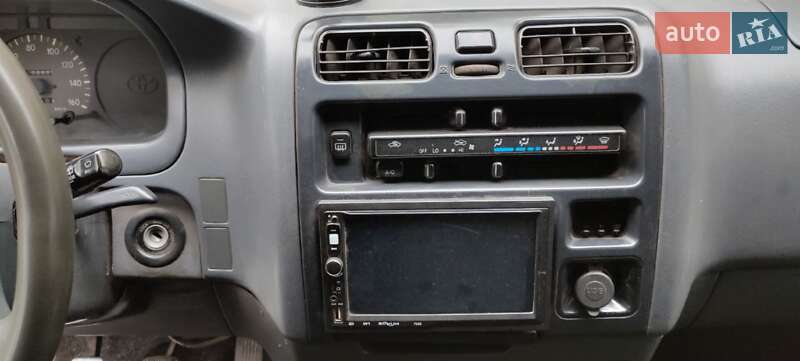 Мінівен Toyota Hiace 1997 в Одесі