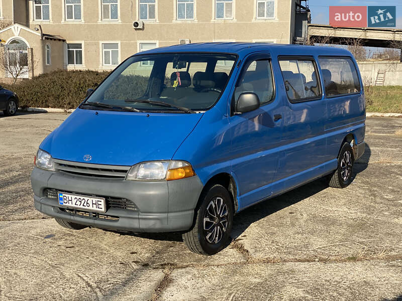 Минивэн Toyota Hiace 1997 в Одессе