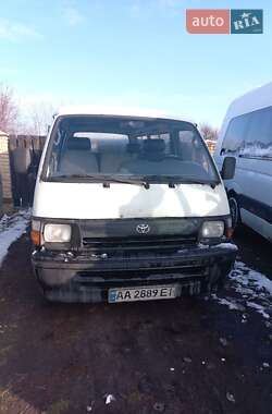 Минивэн Toyota Hiace 1995 в Борисполе