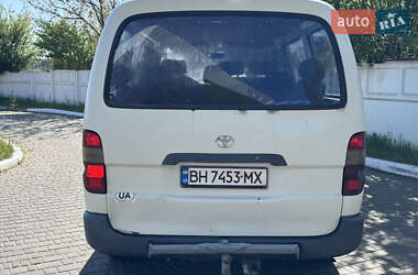 Мінівен Toyota Hiace 1996 в 