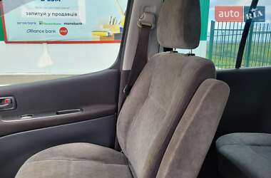 Микровэн Toyota Hiace 2008 в 