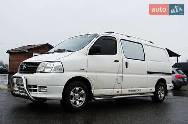 Минивэн Toyota Hiace 2006 в Одессе