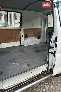 Мінівен Toyota Hiace 2006 в 