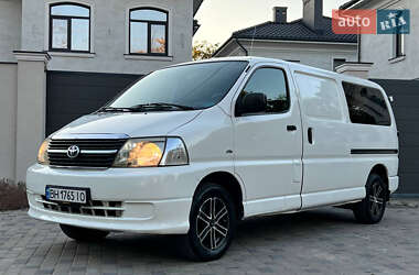 Грузовой фургон Toyota Hiace 2011 в Одессе