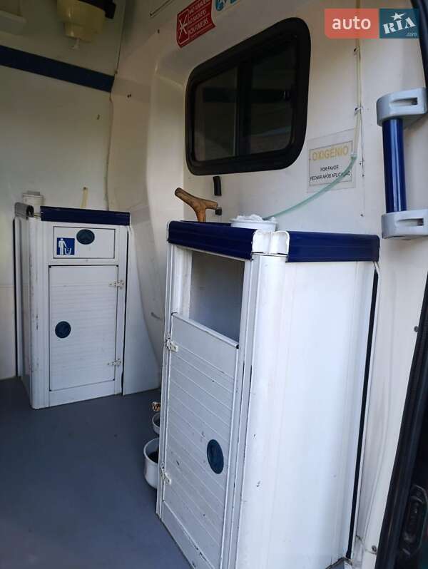 Мікровен Toyota Hiace 2006 в Полтаві