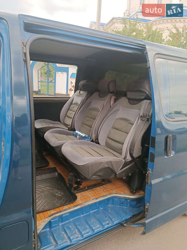 Минивэн Toyota Hiace 2005 в Киеве фото 9 Минивэн Toyota Hiace 2005 в Киеве