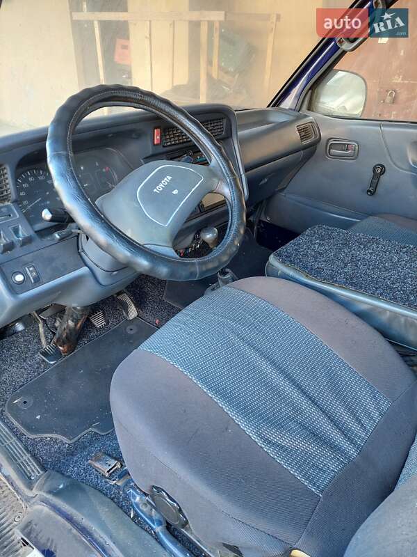 Універсал Toyota Hiace 1993 в Чорноморську фото 5 Універсал Toyota Hiace 1993 в Чорноморську