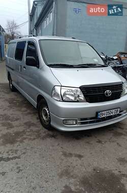 Вантажопасажирський фургон Toyota Hiace 2007 в Одесі