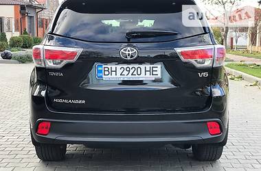 Внедорожник / Кроссовер Toyota Highlander 2015 в Одессе