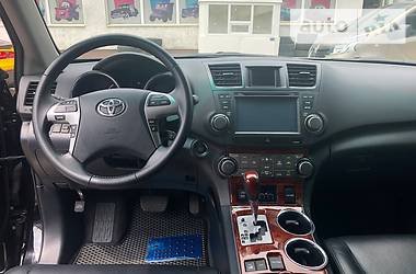  Toyota Highlander 2013 в Одессе