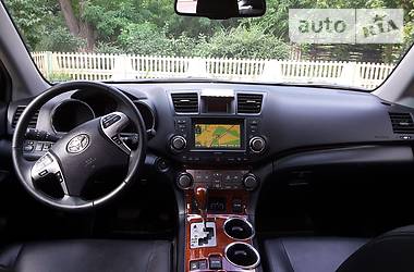 Внедорожник / Кроссовер Toyota Highlander 2012 в Днепре