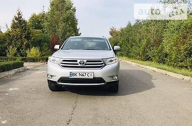 Внедорожник / Кроссовер Toyota Highlander 2011 в Ровно