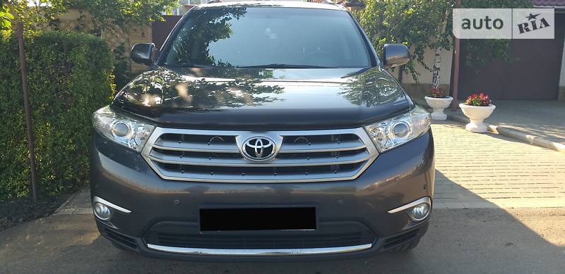 Внедорожник / Кроссовер Toyota Highlander 2011 в Одессе