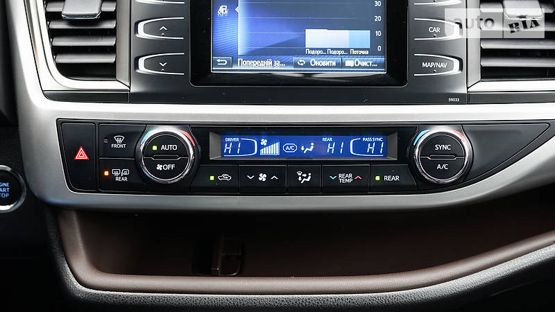 Внедорожник / Кроссовер Toyota Highlander 2016 в Львове