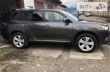 Внедорожник / Кроссовер Toyota Highlander 2011 в Николаеве