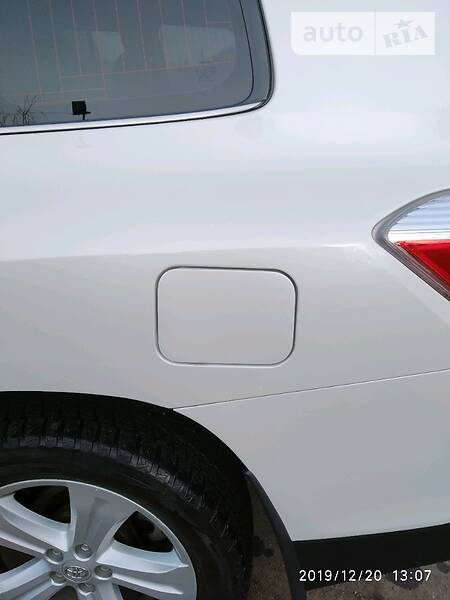 Позашляховик / Кросовер Toyota Highlander 2011 в Томаківці