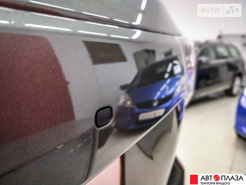 Позашляховик / Кросовер Toyota Highlander 2015 в Чернівцях