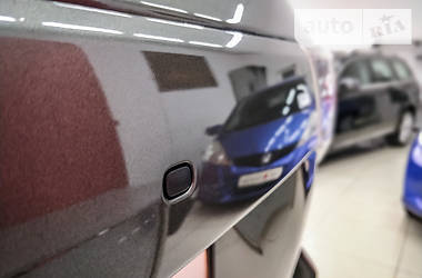 Позашляховик / Кросовер Toyota Highlander 2015 в Чернівцях