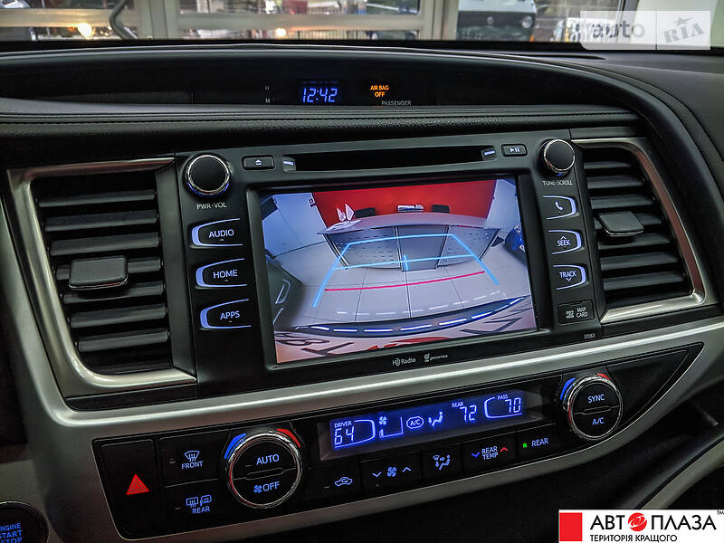 Позашляховик / Кросовер Toyota Highlander 2015 в Чернівцях