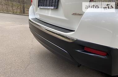 Позашляховик / Кросовер Toyota Highlander 2014 в 