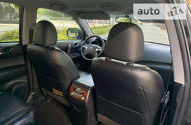 Позашляховик / Кросовер Toyota Highlander 2012 в 