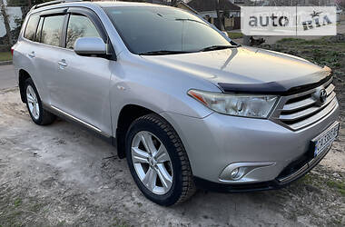 Универсал Toyota Highlander 2011 в Черкассах