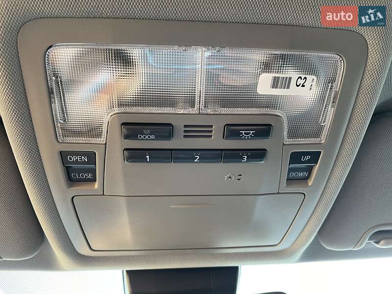 Внедорожник / Кроссовер Toyota Highlander 2018 в Ивано-Франковске
