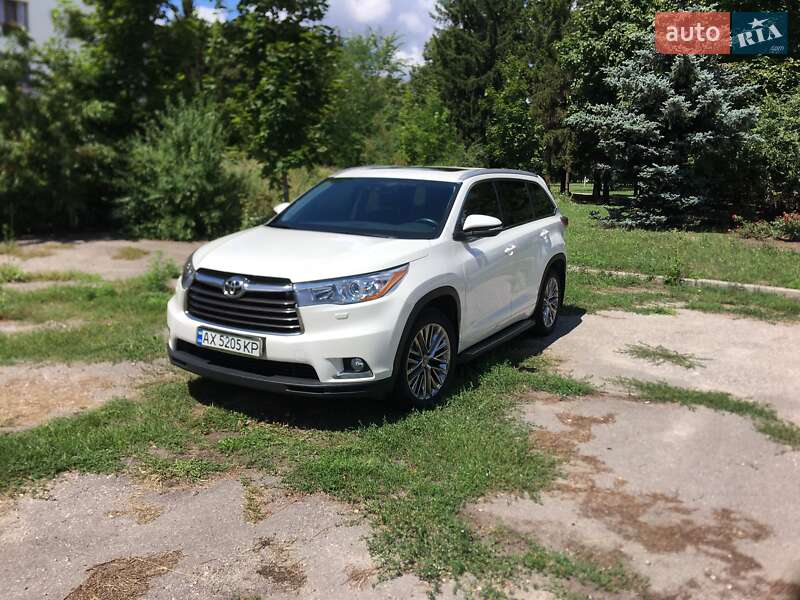 Позашляховик / Кросовер Toyota Highlander 2014 в Харкові