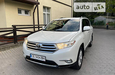 Позашляховик / Кросовер Toyota Highlander 2012 в Чернівцях