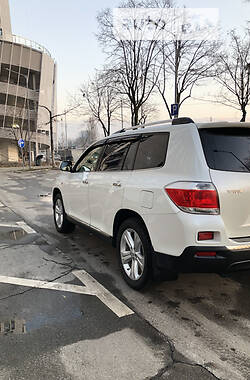 Внедорожник / Кроссовер Toyota Highlander 2012 в Киеве