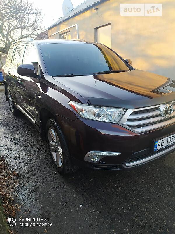 Внедорожник / Кроссовер Toyota Highlander 2010 в Днепре