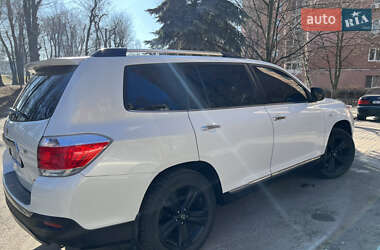 Внедорожник / Кроссовер Toyota Highlander 2013 в Днепре