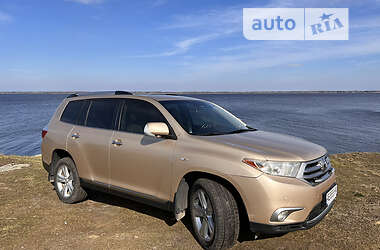 Позашляховик / Кросовер Toyota Highlander 2011 в Верхньодніпровську