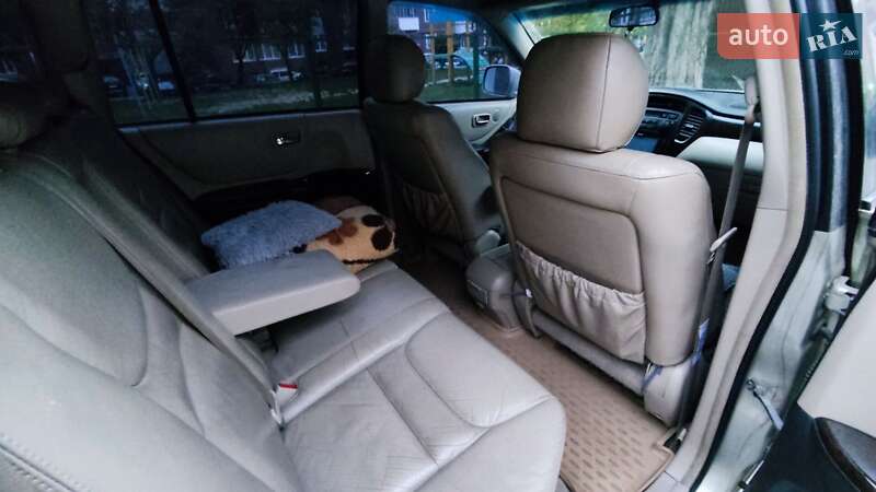 Внедорожник / Кроссовер Toyota Highlander 2003 в Тернополе фото 6 Внедорожник / Кроссовер Toyota Highlander 2003 в Тернополе