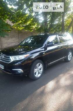 Внедорожник / Кроссовер Toyota Highlander 2011 в Кременчуге