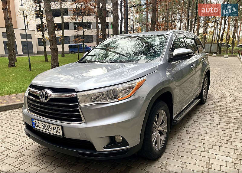 Toyota Highlander 2014