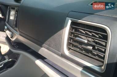 Позашляховик / Кросовер Toyota Highlander 2017 в Одесі