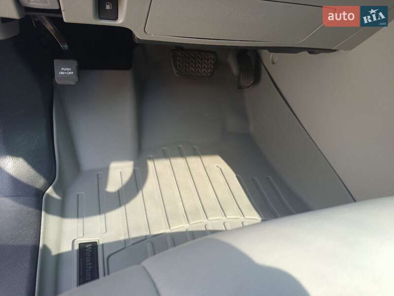 Позашляховик / Кросовер Toyota Highlander 2017 в Одесі