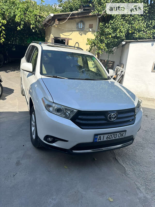 Внедорожник / Кроссовер Toyota Highlander 2013 в Киеве